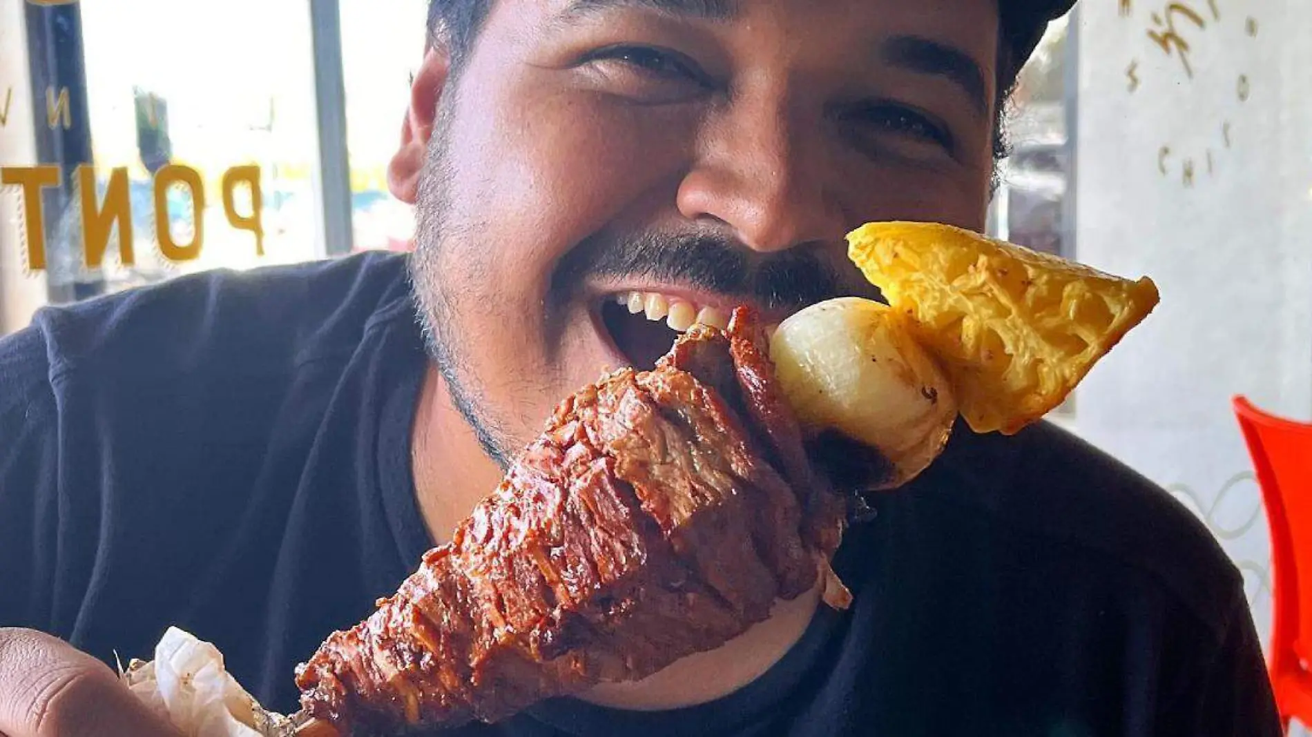 Crean minitrompo al pastor en México y se hace viral en redes sociales